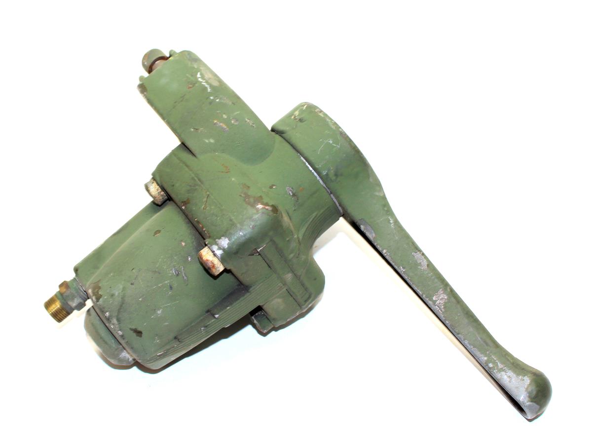 25-3522210 Trailer Brake Control Valve With Break Valve ZIL, MAZ, KAMAZ